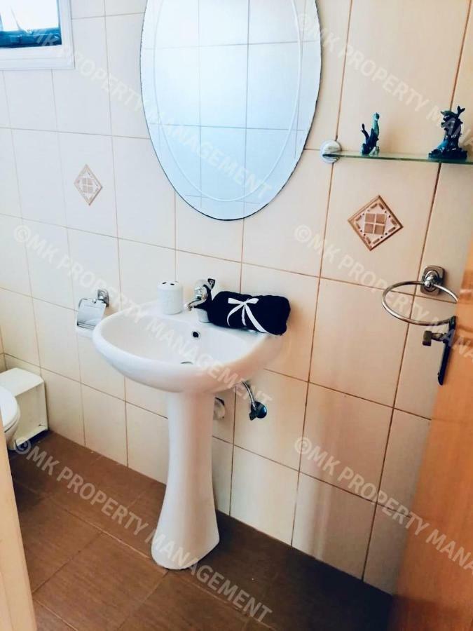 Merika Complex 1 Hou.32 Lárnaka Kültér fotó